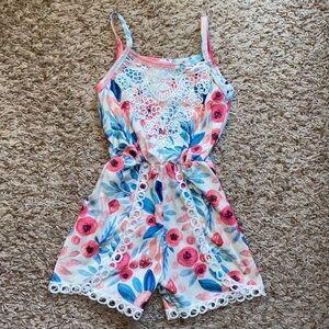 2t/3t floral sleeveless romper.